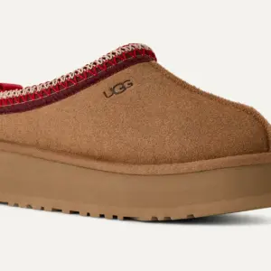 1174471-CHE_2xde Buty UGG Tazz II