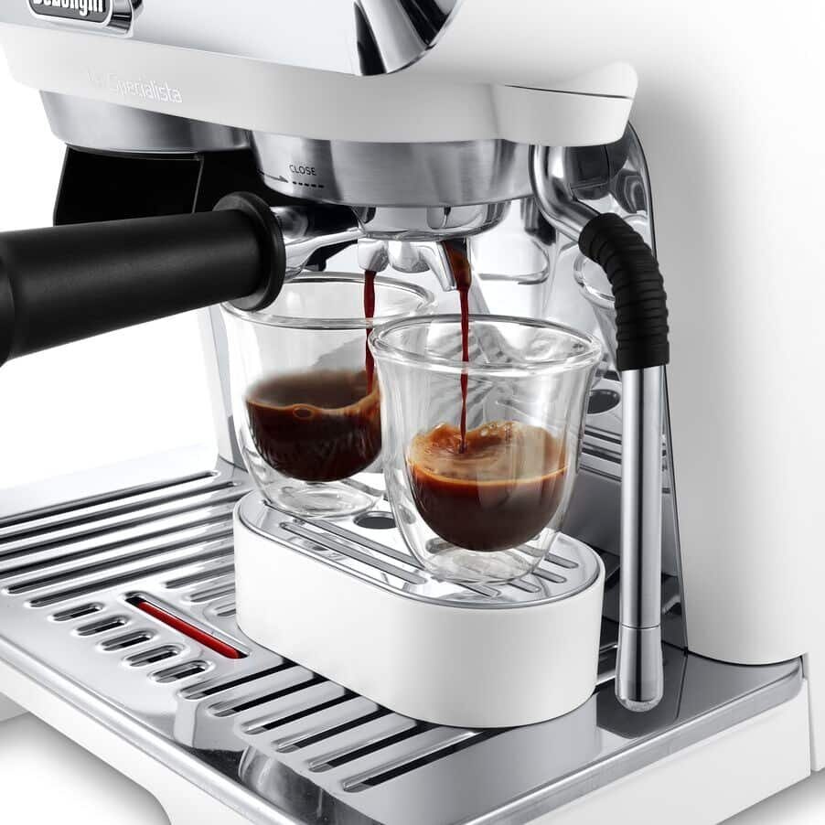 Ekspres ciśnieniowy DeLonghi La Specialista Arte EC9155.W