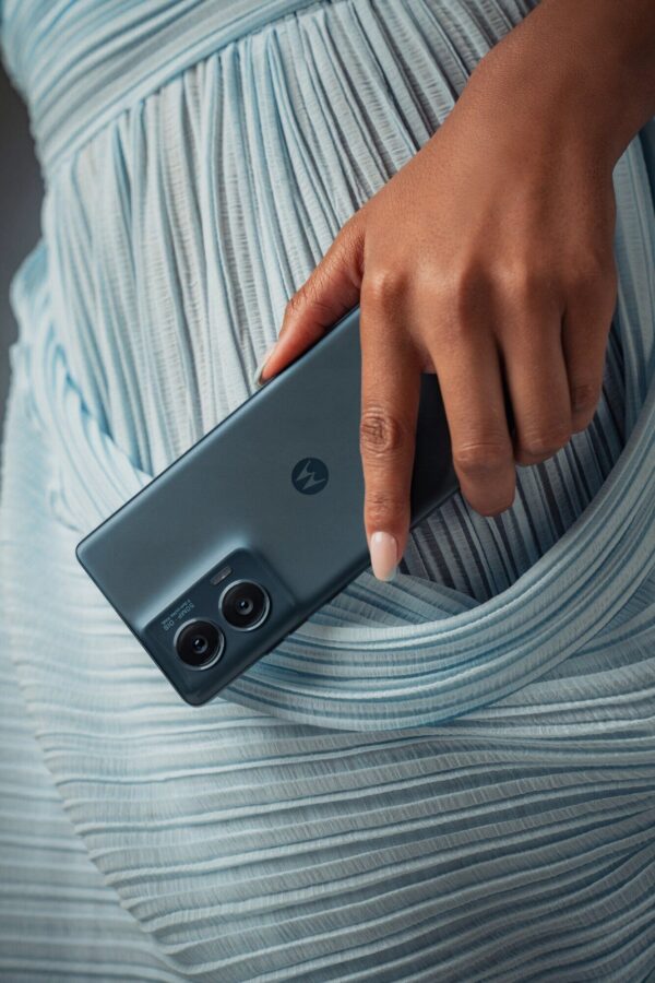 13246256_7_f Smartfon Motorola Edge 50 Fusion 5G 12/512GB Granatowy (PB3T0006PL)