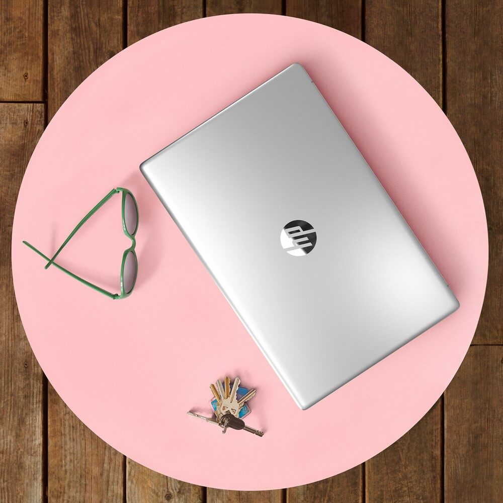 Laptop HP AI 17-cn5075cl – Wydajność i nowoczesność w jednym